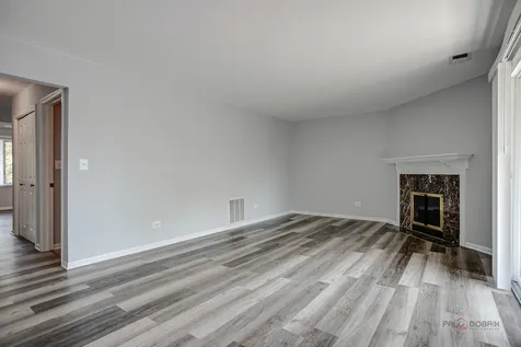 2113 Ammer Ridge Court Glenview IL 60025
