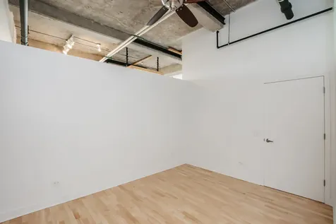 320 East 21st Street Chicago IL 60616
