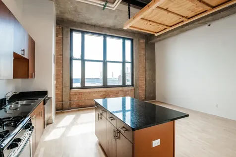 320 East 21st Street Chicago IL 60616