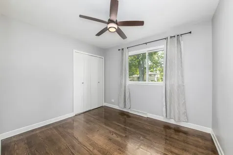 704 North Wilshire Drive Mount Prospect IL 60056