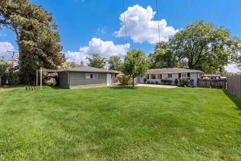 704 North Wilshire Drive Mount Prospect IL 60056