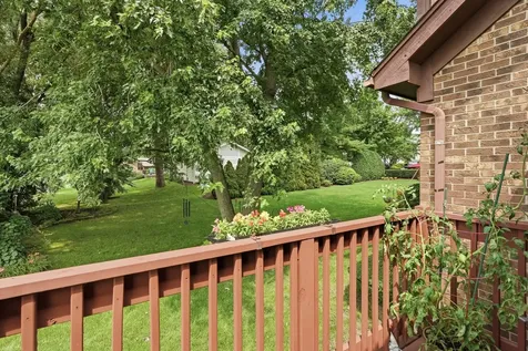 8100 Lake Ridge Drive Burr Ridge IL 60527