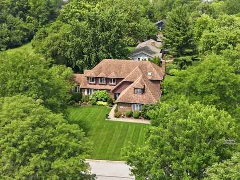 8100 Lake Ridge Drive Burr Ridge IL 60527