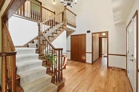 8100 Lake Ridge Drive Burr Ridge IL 60527