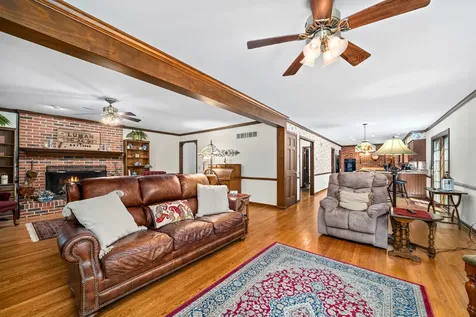 43W975 Nottingham Drive Elburn IL 60119