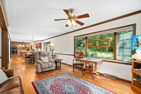 43W975 Nottingham Drive Elburn IL 60119