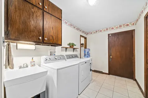 43W975 Nottingham Drive Elburn IL 60119
