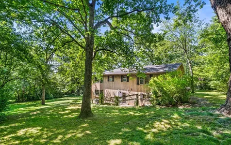 43W975 Nottingham Drive Elburn IL 60119