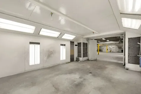1765 Busse Highway Des Plaines IL 60016