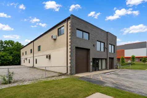 1765 Busse Highway Des Plaines IL 60016