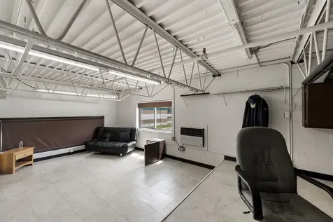1765 Busse Highway Des Plaines IL 60016