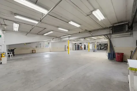 1765 Busse Highway Des Plaines IL 60016