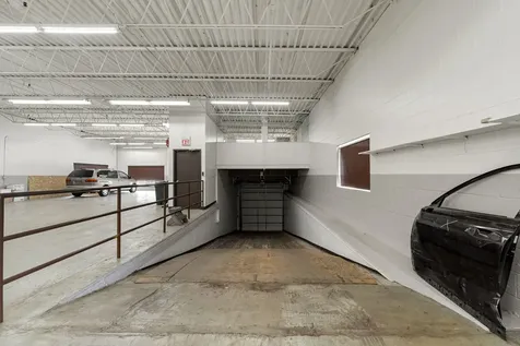 1765 Busse Highway Des Plaines IL 60016