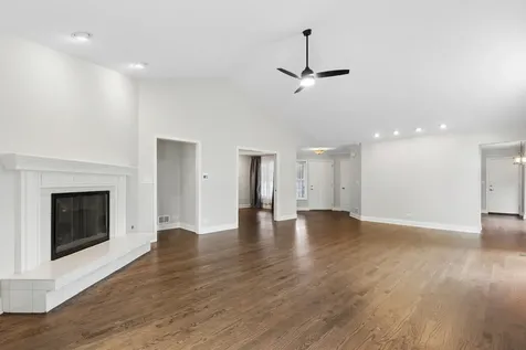 464 Park Barrington Drive Barrington IL 60010