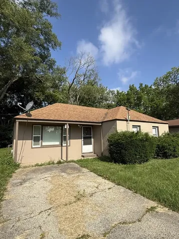 39096 North Evergreen Avenue Beach Park IL 60087