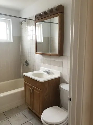 6130 North Seeley Avenue Chicago IL 60659