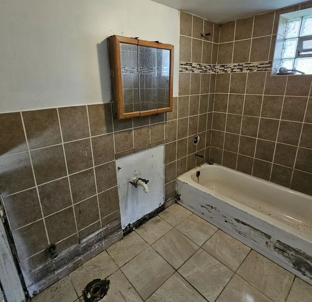 644 North Albany Avenue Chicago IL 60612