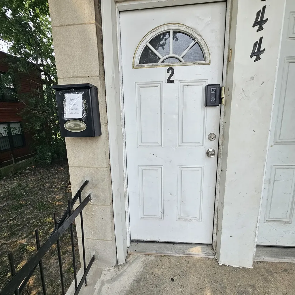 644 North Albany Avenue Chicago IL 60612