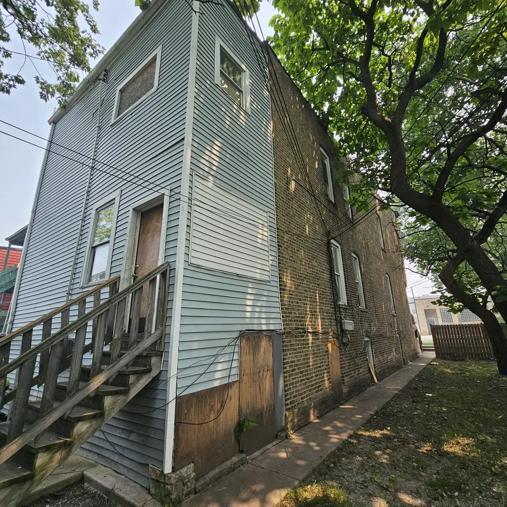 644 North Albany Avenue Chicago IL 60612