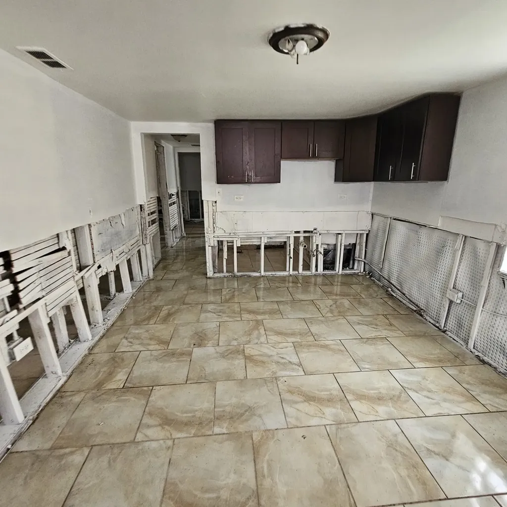 644 North Albany Avenue Chicago IL 60612