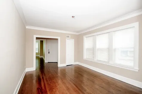 2433 West Fargo Avenue Chicago IL 60645