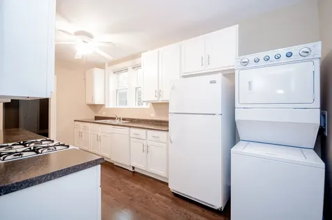2433 West Fargo Avenue Chicago IL 60645