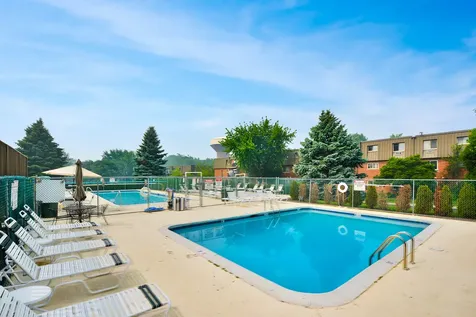 575 Fairway View Drive Wheeling IL 60090