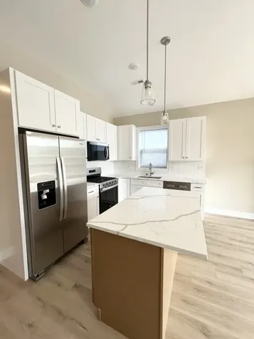 4934 South Champlain Avenue Chicago IL 60615