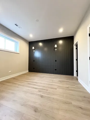 4934 South Champlain Avenue Chicago IL 60615