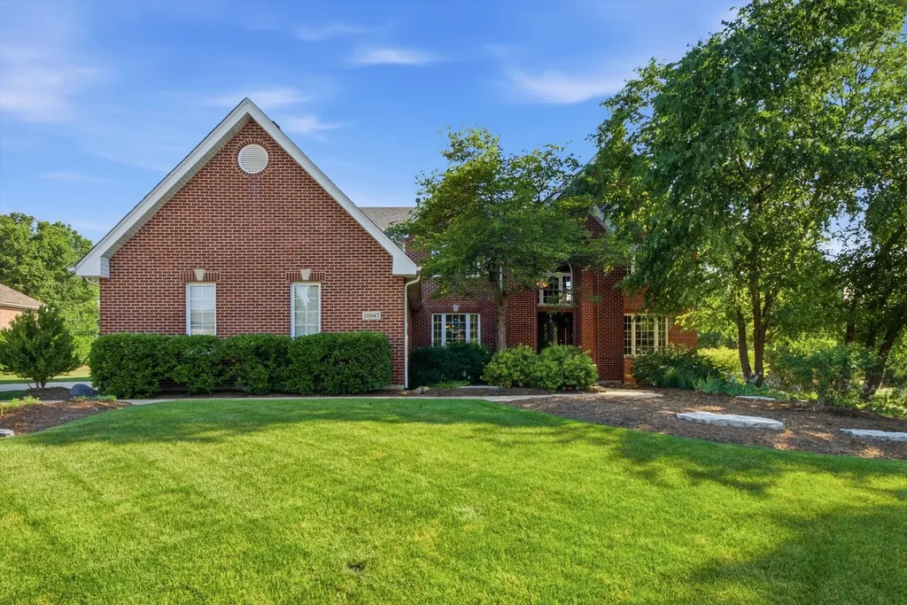 10947 Nebraska Street Frankfort IL 60423