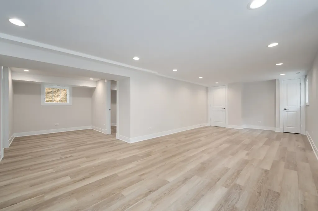 5310 North Spaulding Avenue Chicago IL 60625