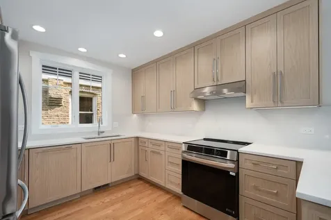 5310 North Spaulding Avenue Chicago IL 60625