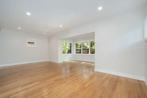 5310 North Spaulding Avenue Chicago IL 60625
