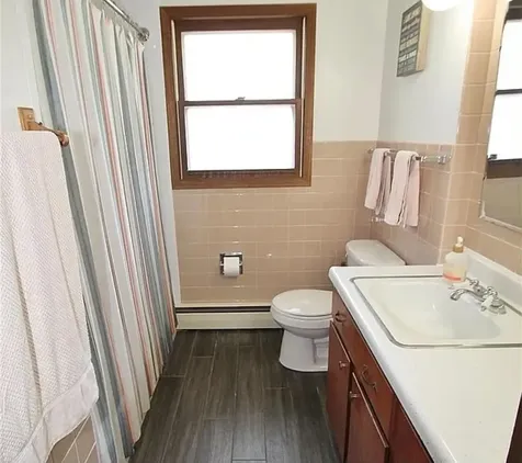 2107 Ohio Parkway Rockford IL 61108