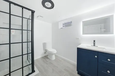 4605 South Laramie Avenue Chicago IL 60638