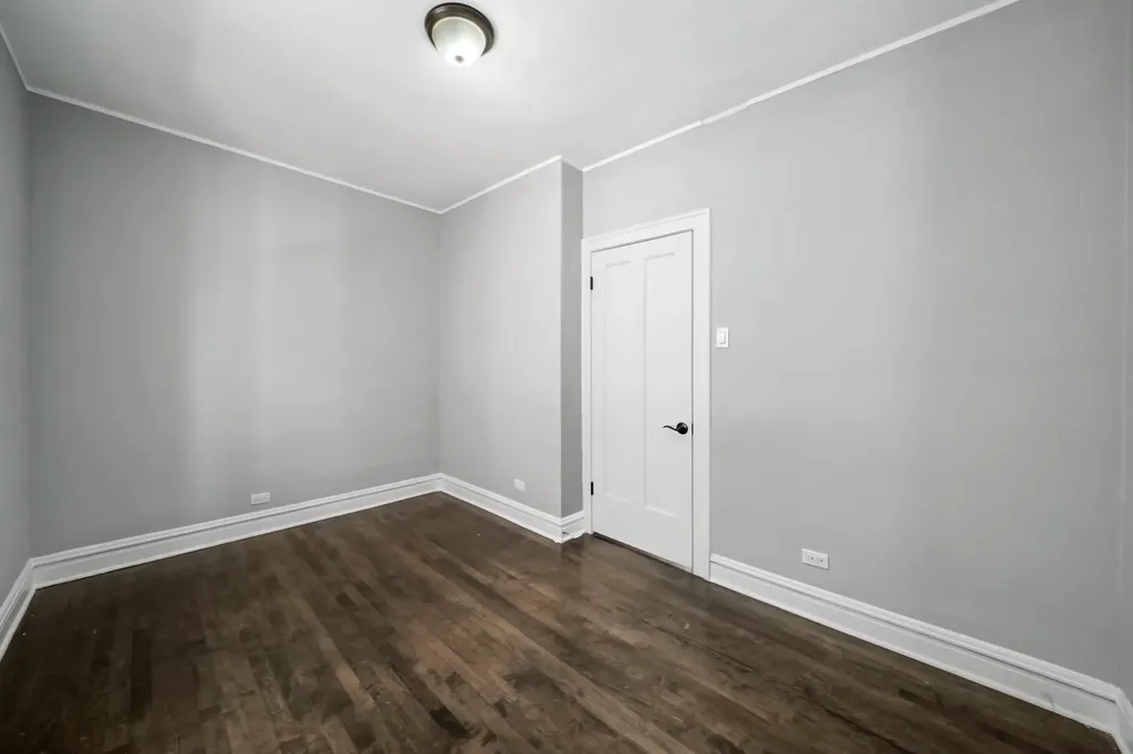 4730 South Komensky Avenue Chicago IL 60632