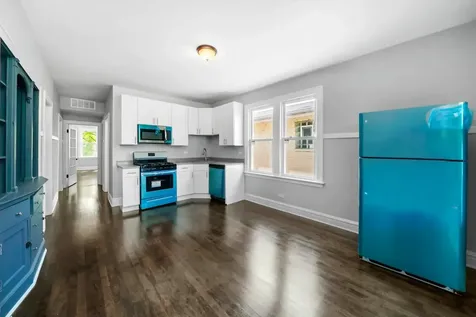 4730 South Komensky Avenue Chicago IL 60632