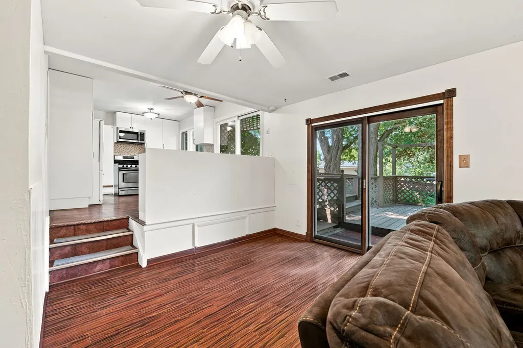 337 Huntington Way Bolingbrook IL 60440