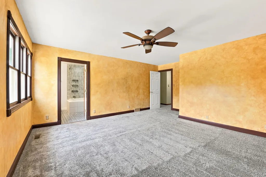 337 Huntington Way Bolingbrook IL 60440