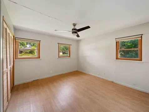 5706 Leitch Avenue Countryside IL 60525