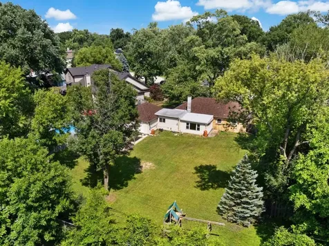 5706 Leitch Avenue Countryside IL 60525