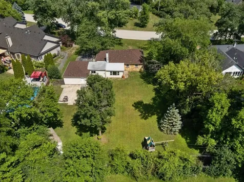5706 Leitch Avenue Countryside IL 60525