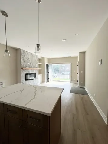 4934 South Champlain Avenue Chicago IL 60615