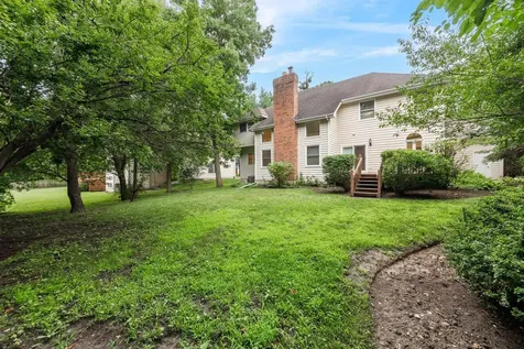 1106 Portsmouth Circle Gurnee IL 60031