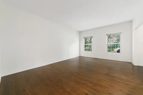 1106 Portsmouth Circle Gurnee IL 60031