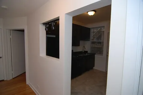 3221 West Division Street Chicago IL 60651