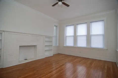 3221 West Division Street Chicago IL 60651