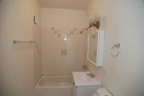 3221 West Division Street Chicago IL 60651