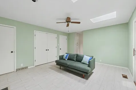 2312 Blackthorn Drive Champaign IL 61821