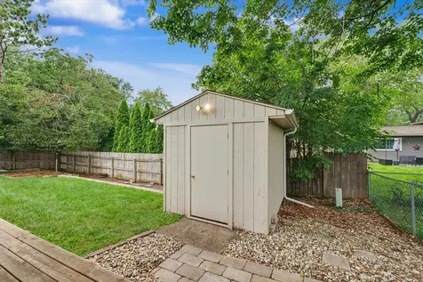 2312 Blackthorn Drive Champaign IL 61821